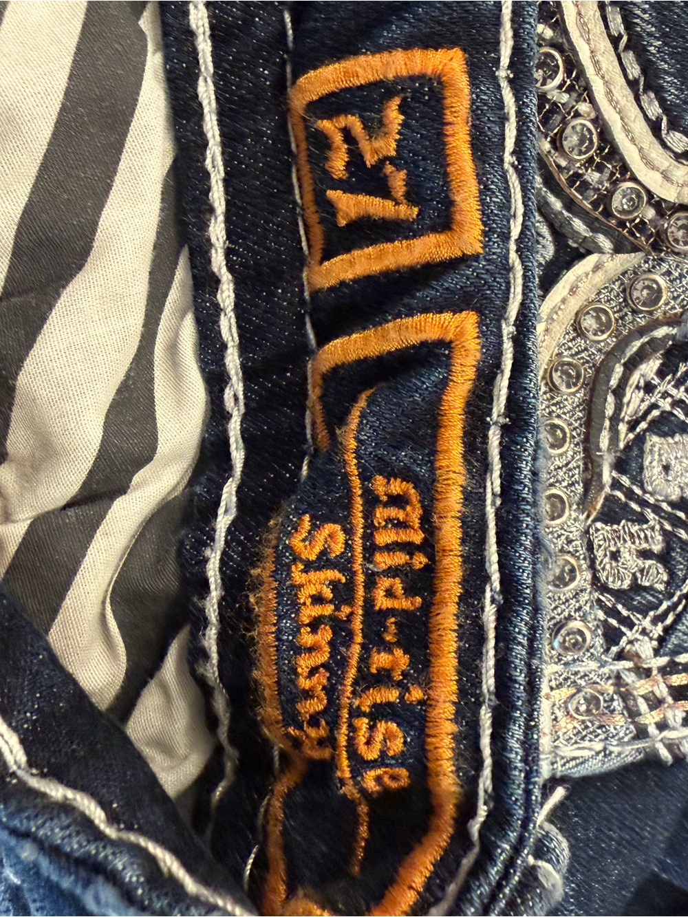 New Rock Revival Yandel Faded Indigo Denim Skinny Jeans Mid Rise Western Rodeo - Picture 14 of 16